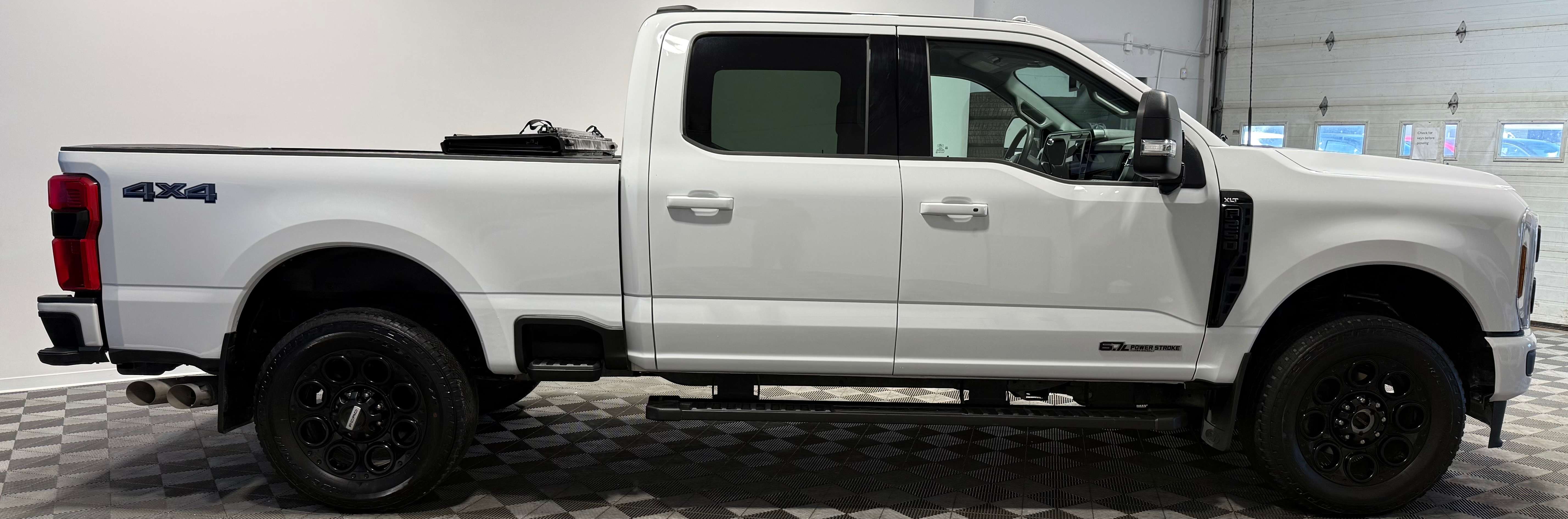 2025 Ford F-250