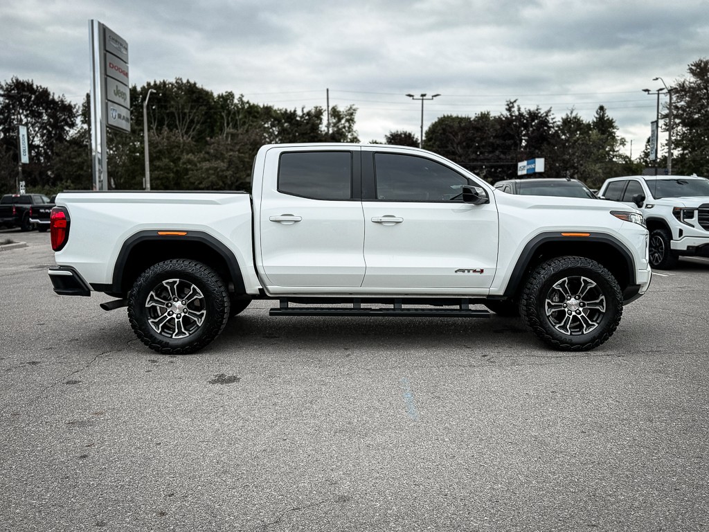 2024 GMC Canyon