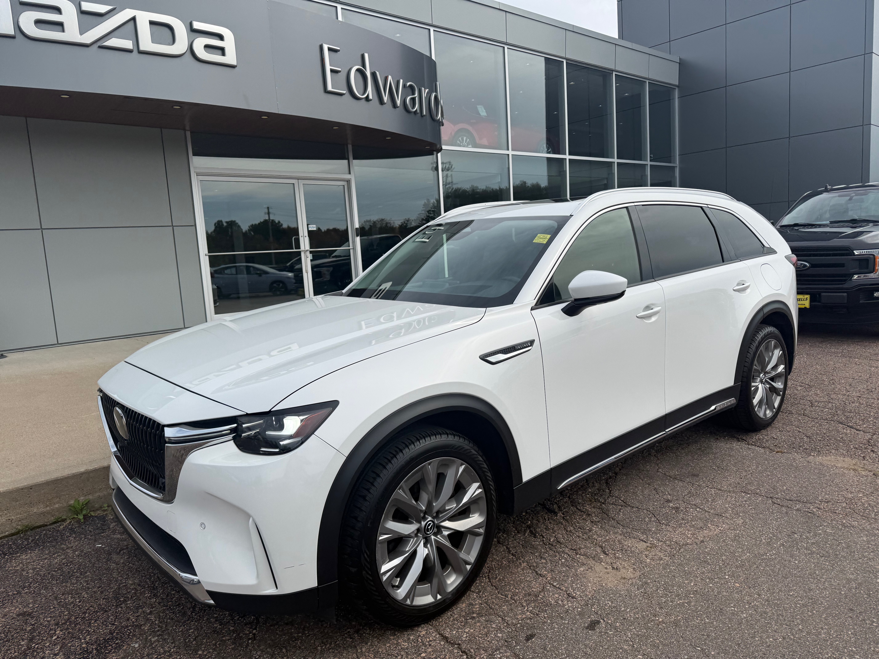 2025 Mazda CX-90 MHEV