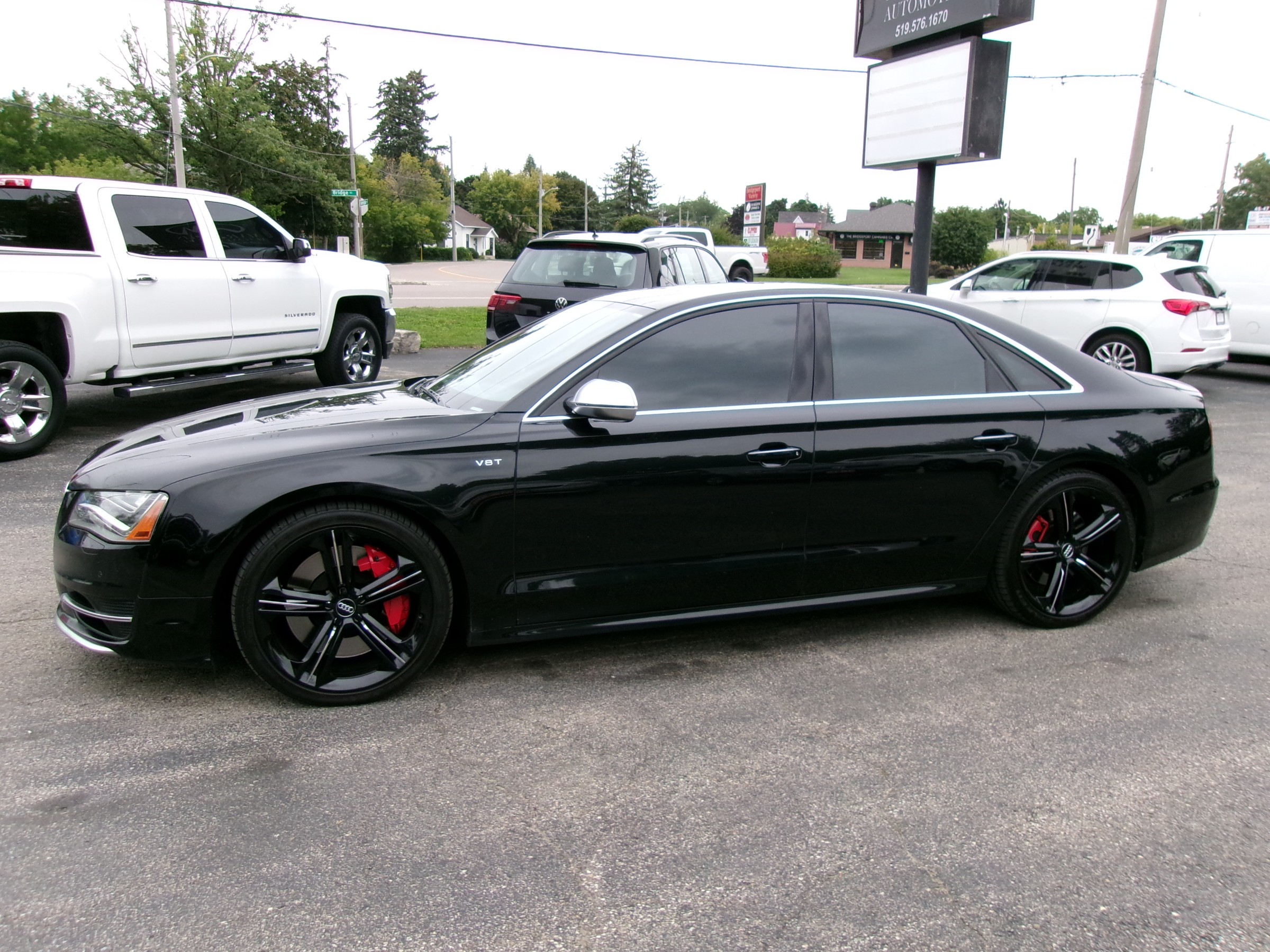 2013 Audi S8