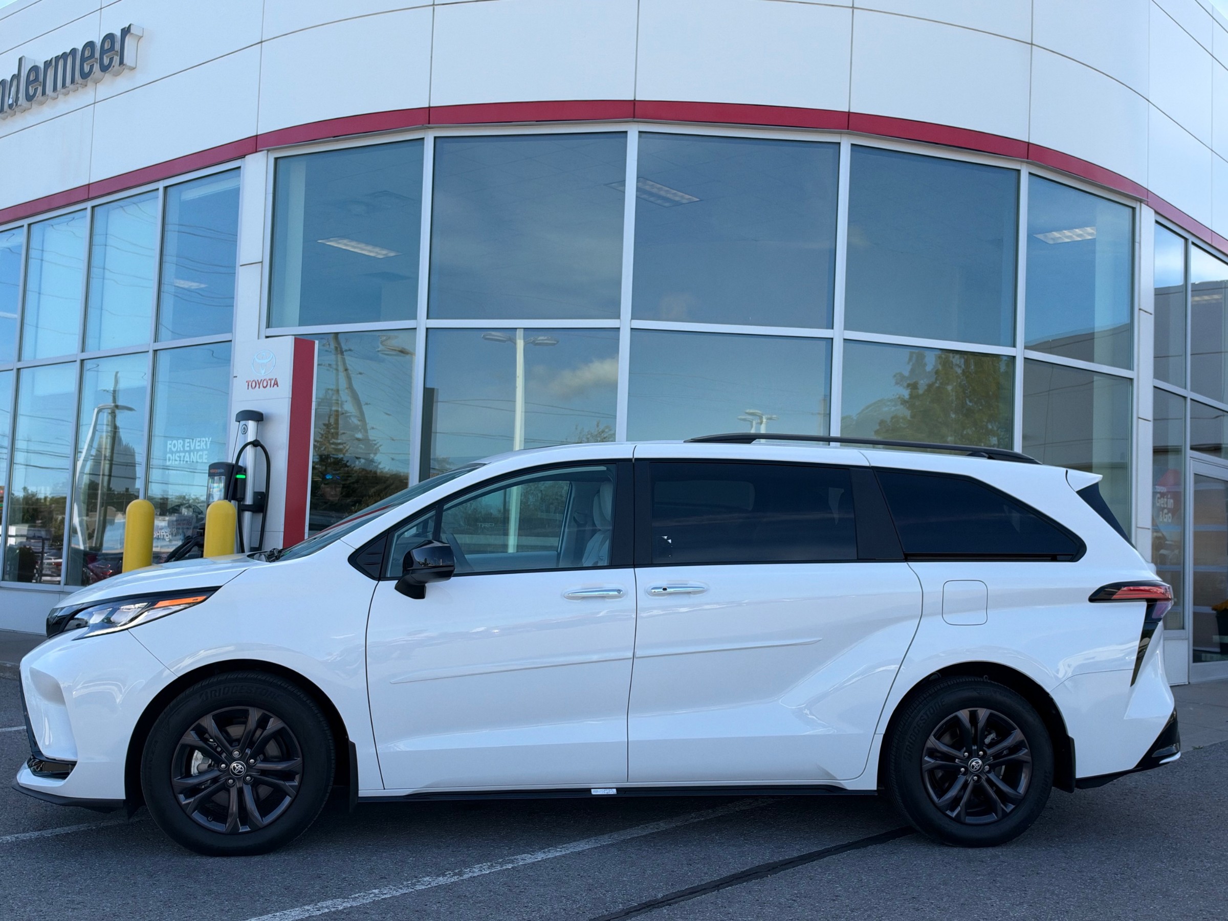 2025 Toyota Sienna