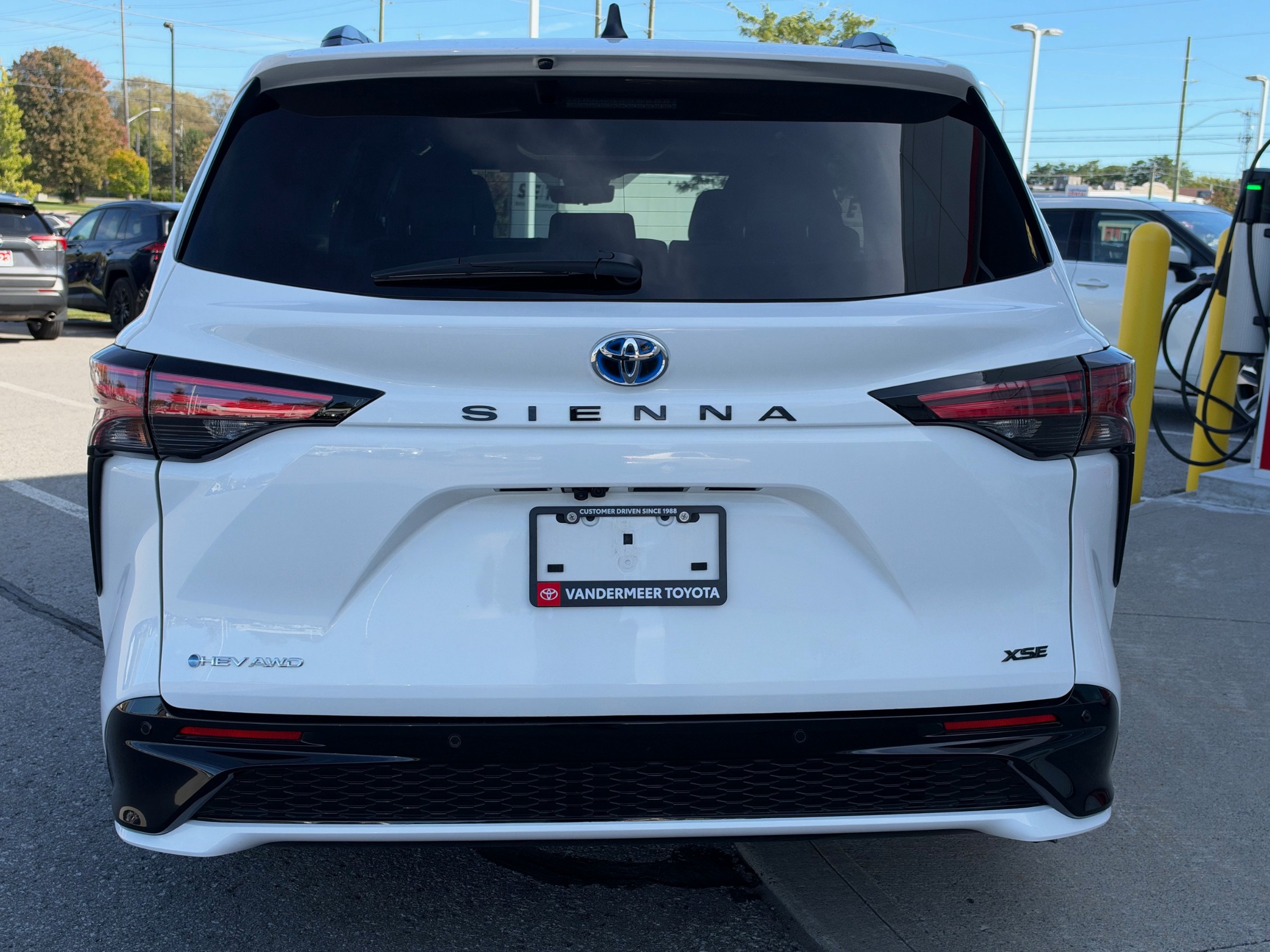 2025 Toyota Sienna