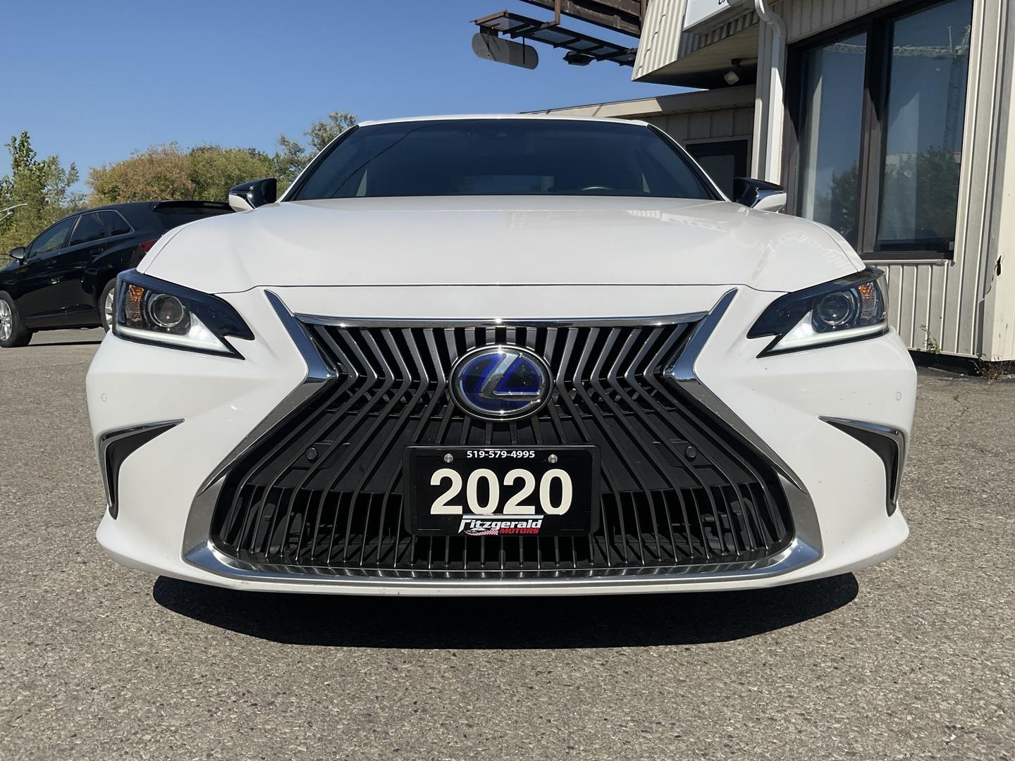 2020 Lexus ES 300h