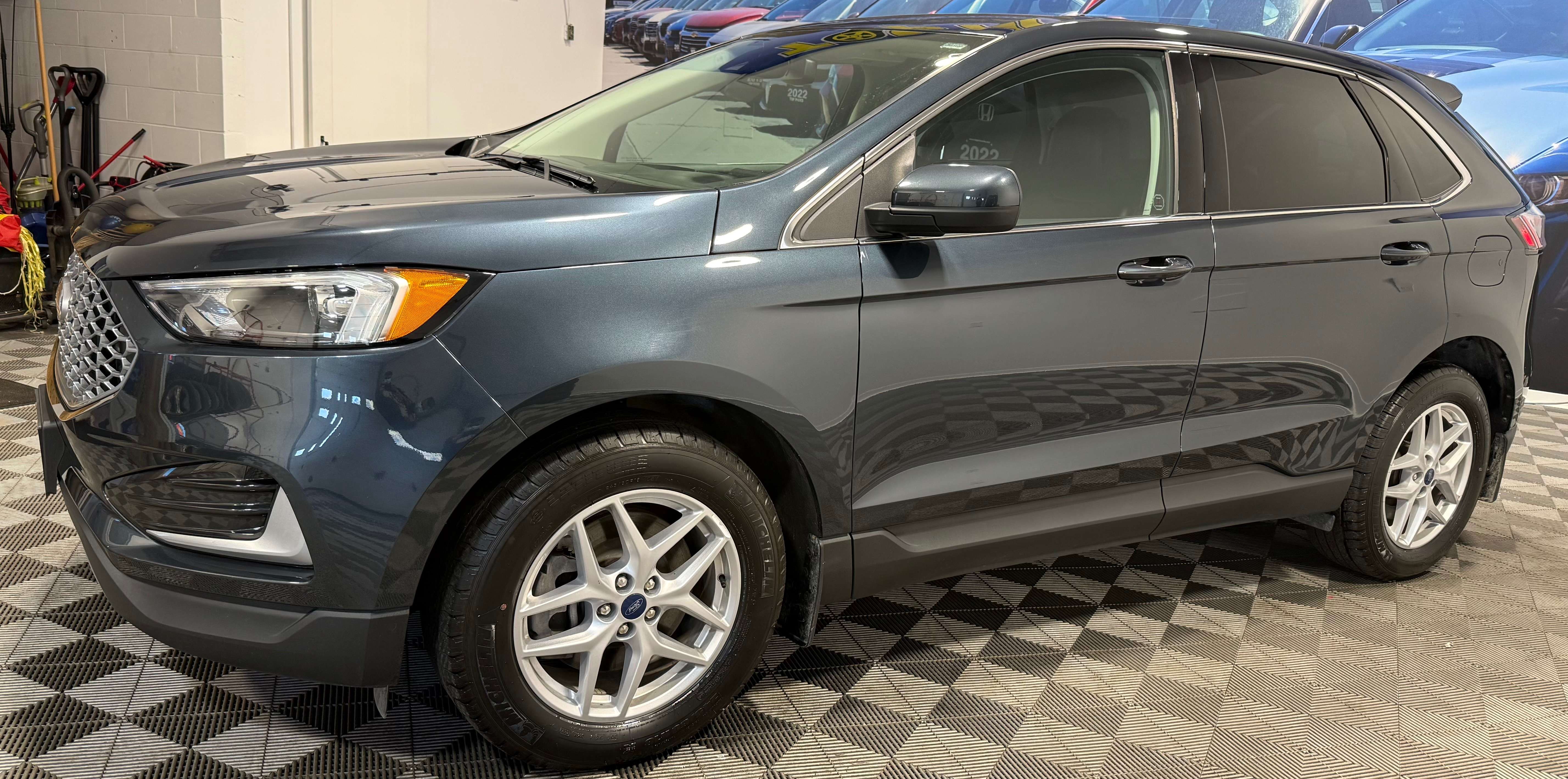 2024 Ford Edge