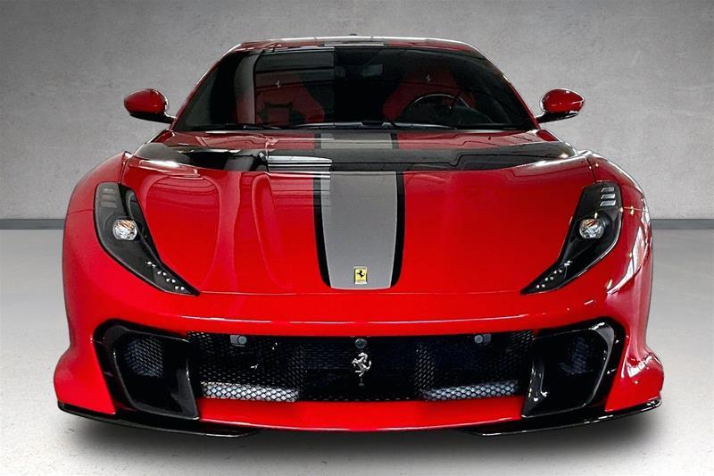 2022 Ferrari 812 Competizione