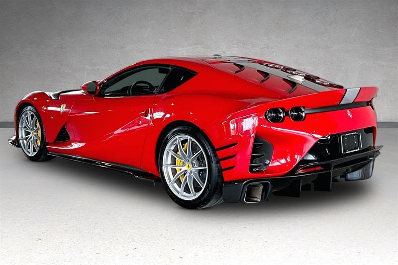 2022 Ferrari 812 Competizione