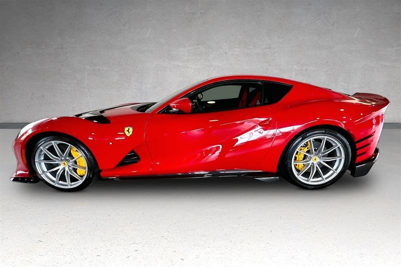 2022 Ferrari 812 Competizione