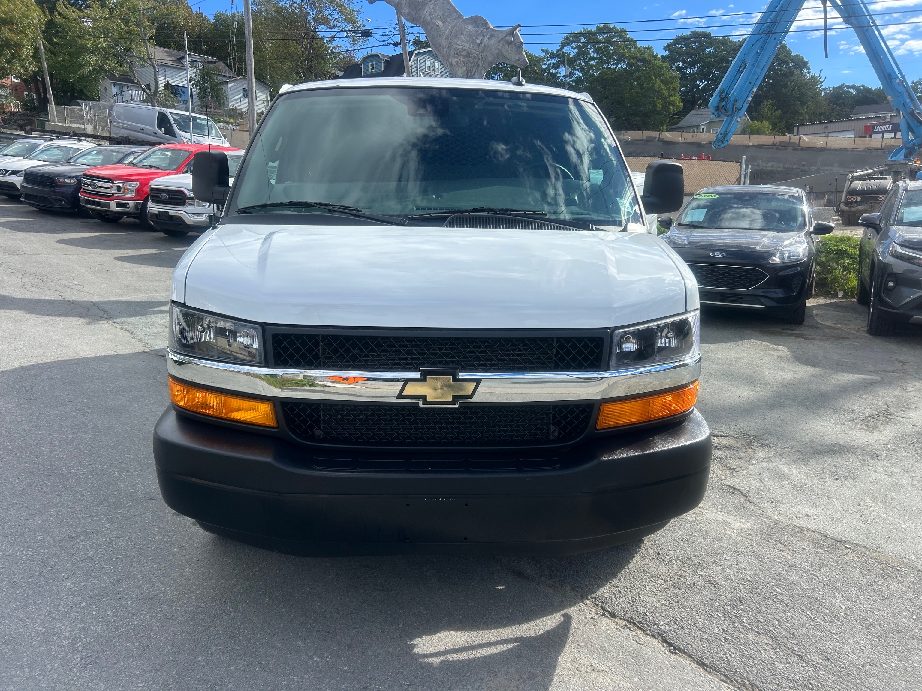 2024 Chevrolet Express 2500