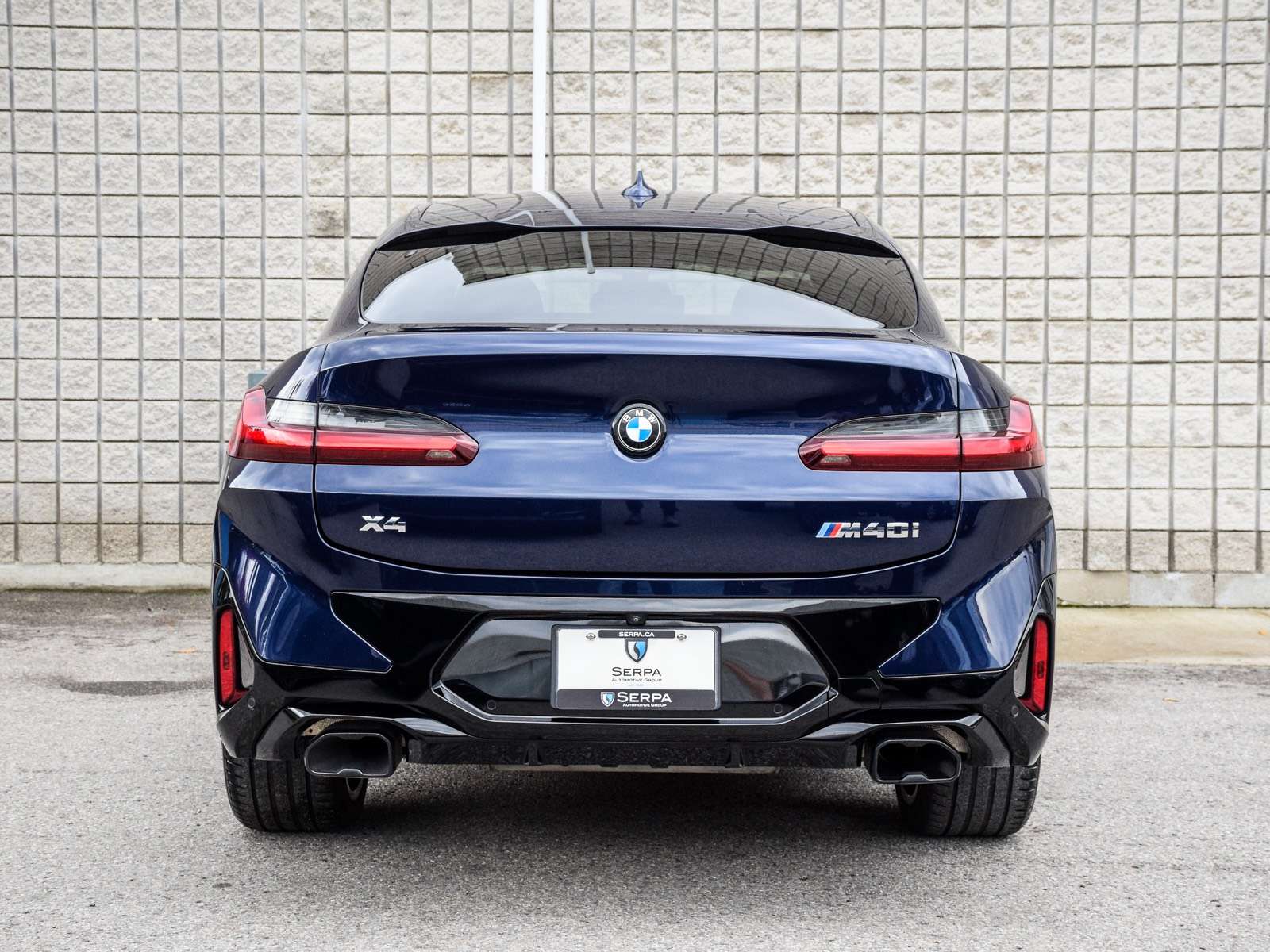 2023 BMW X4
