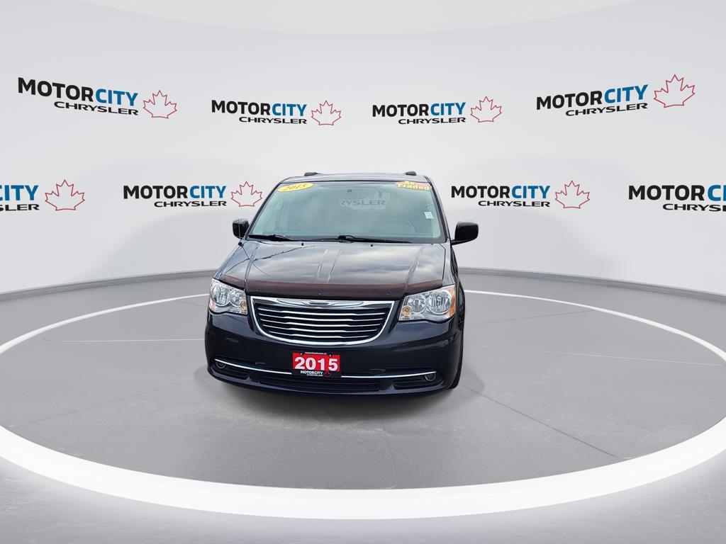 2015 Chrysler Town & Country