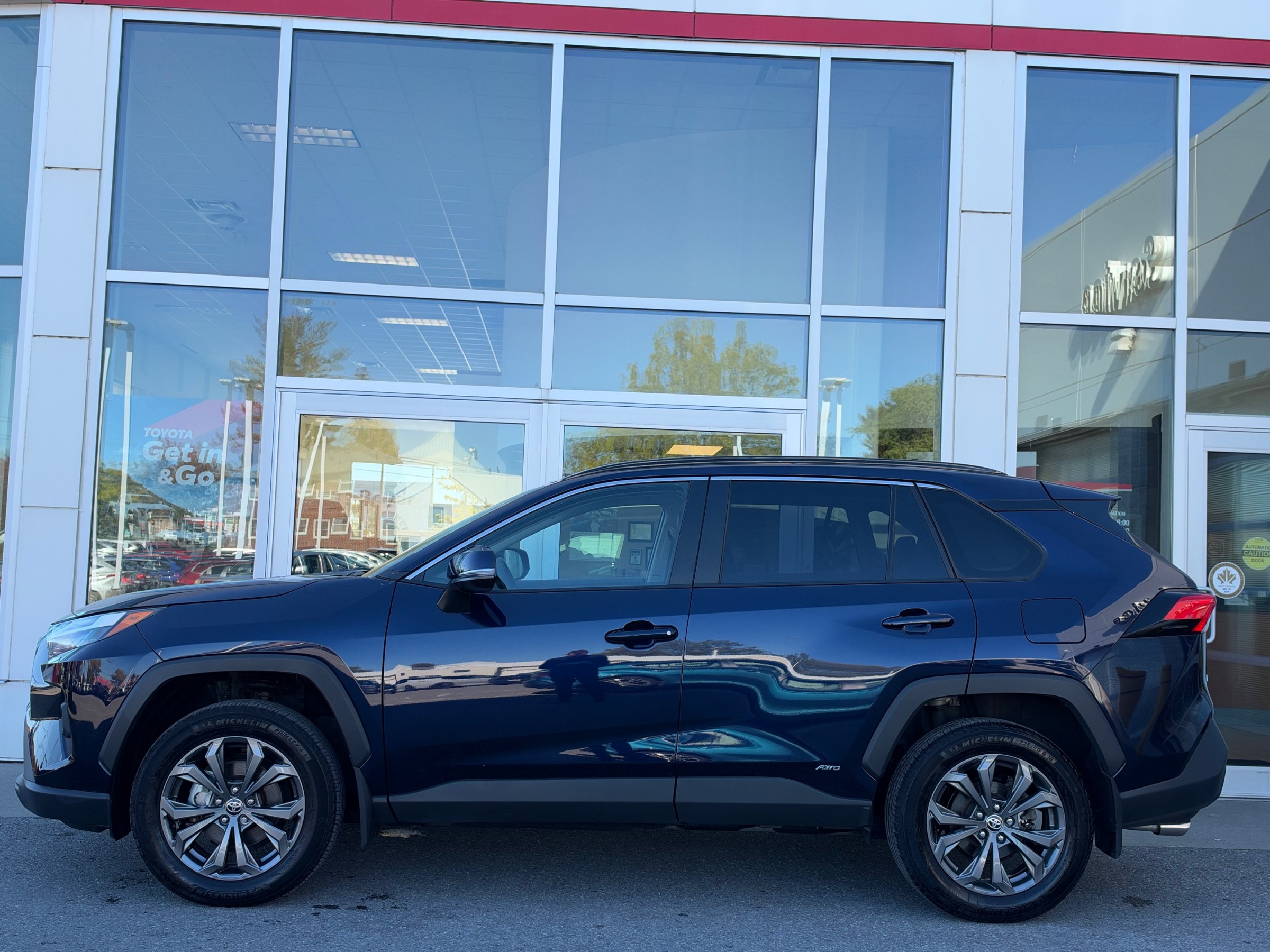2025 Toyota RAV4 Hybrid