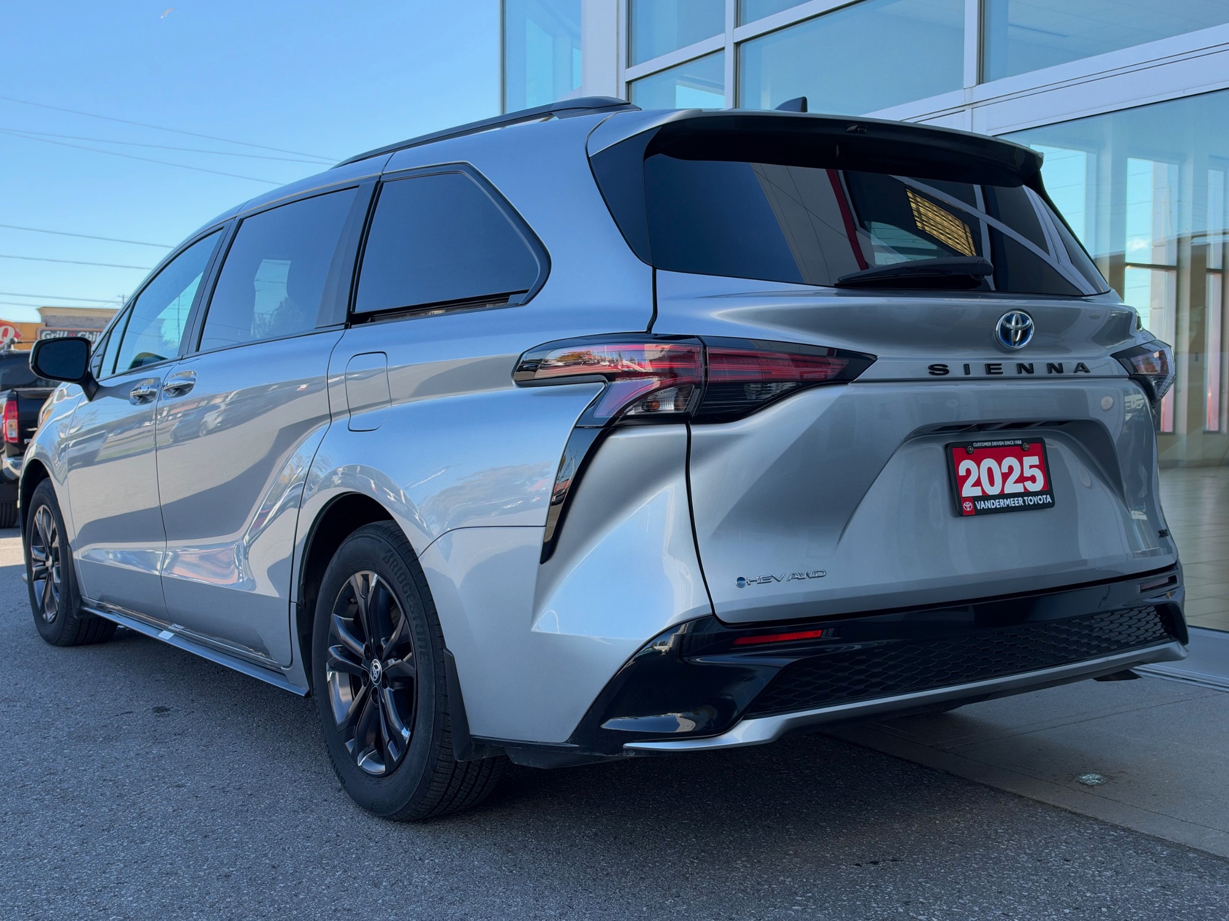 2025 Toyota Sienna