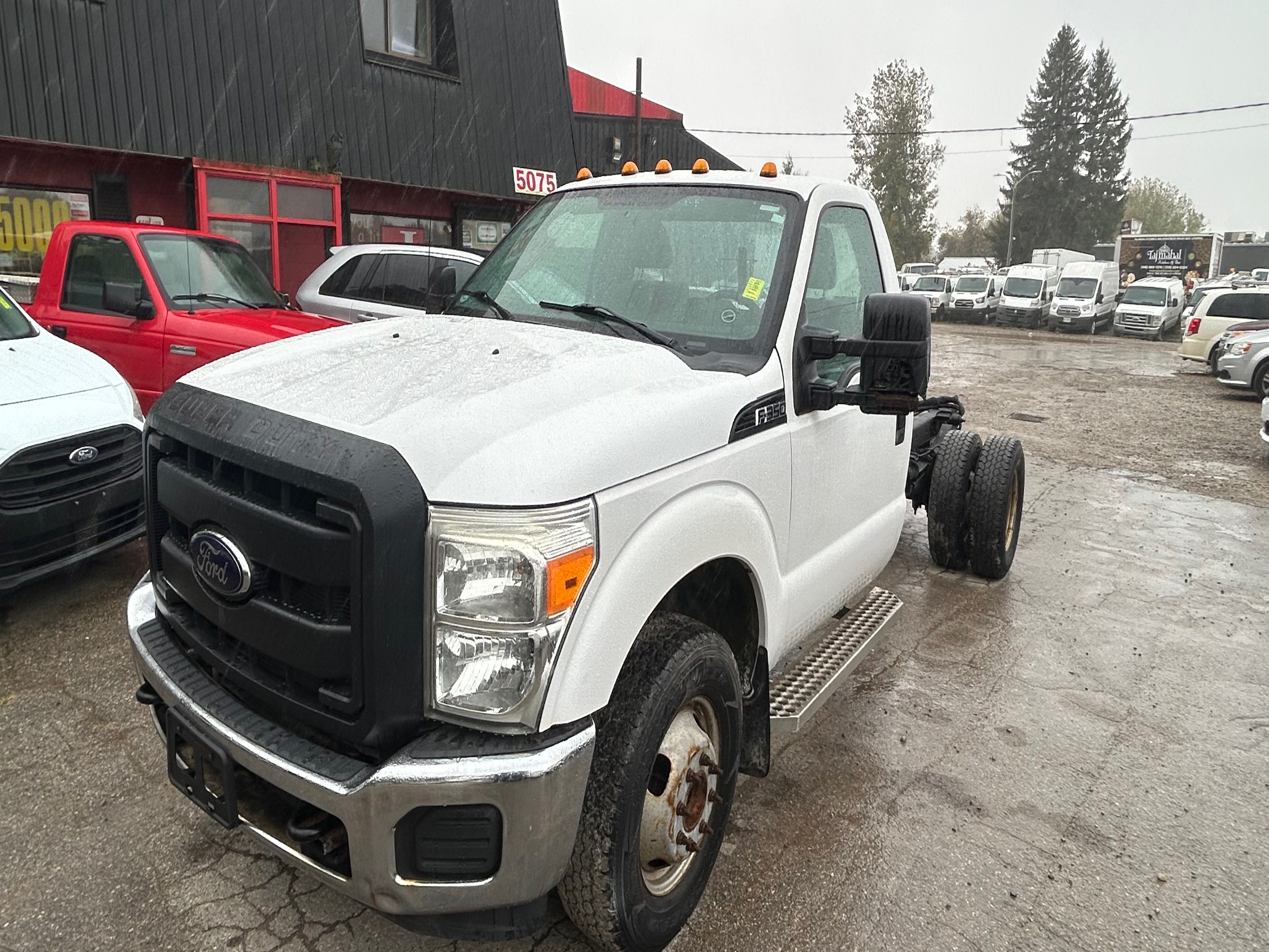 2012 Ford F-350 Chassis