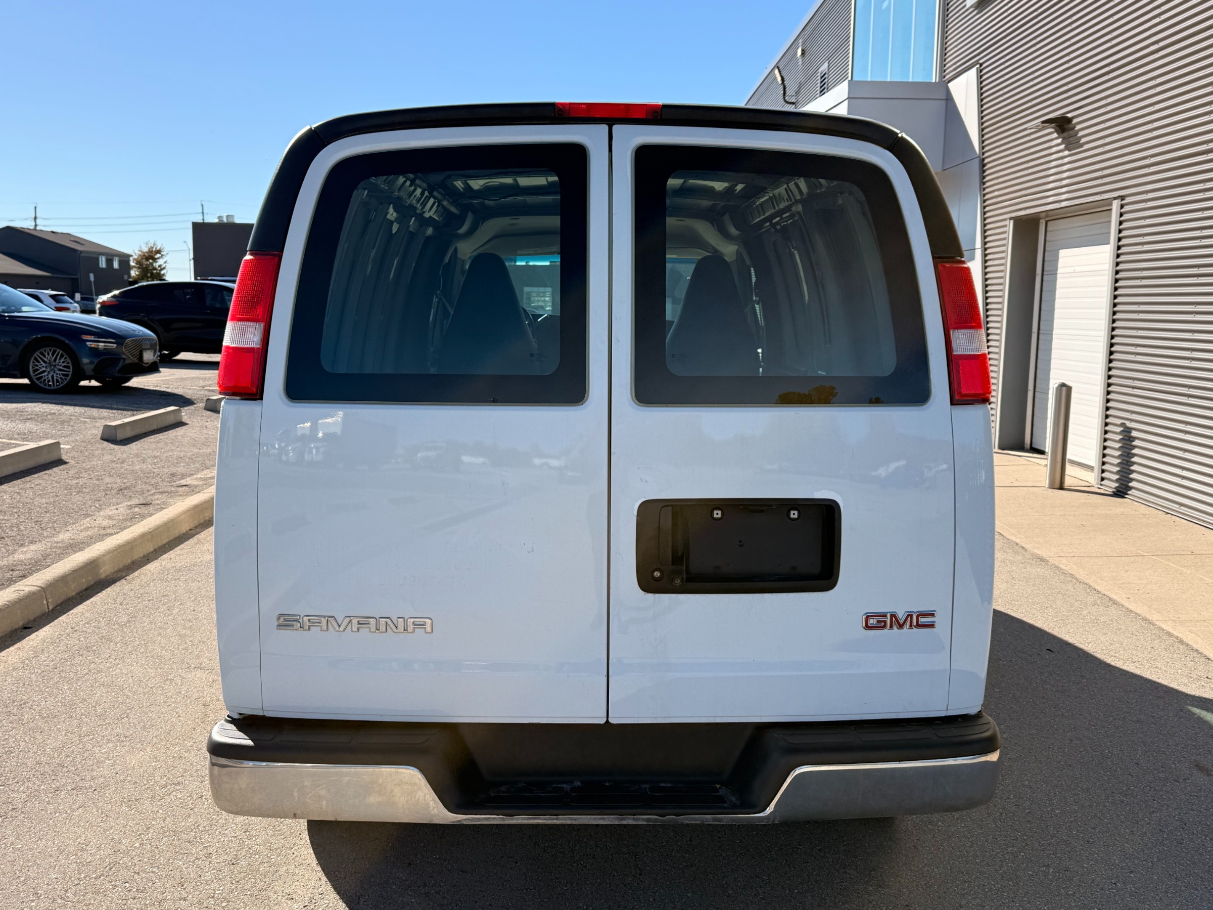 2021 GMC Savana 2500