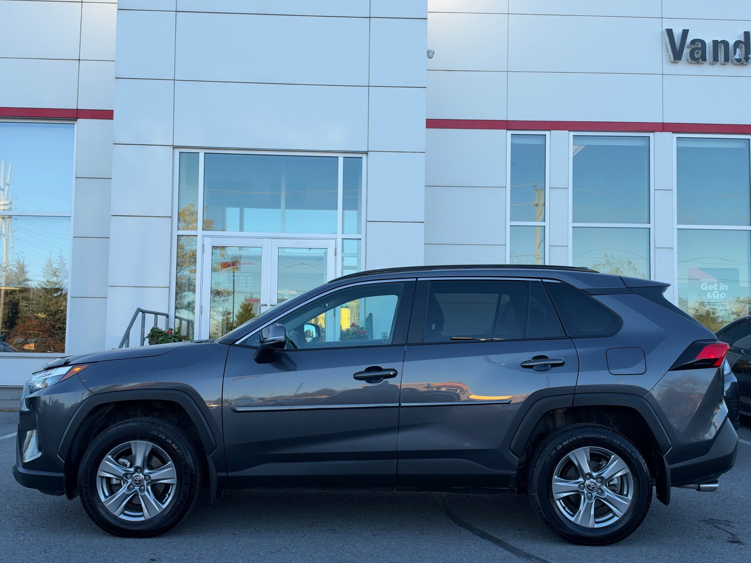2024 Toyota RAV4