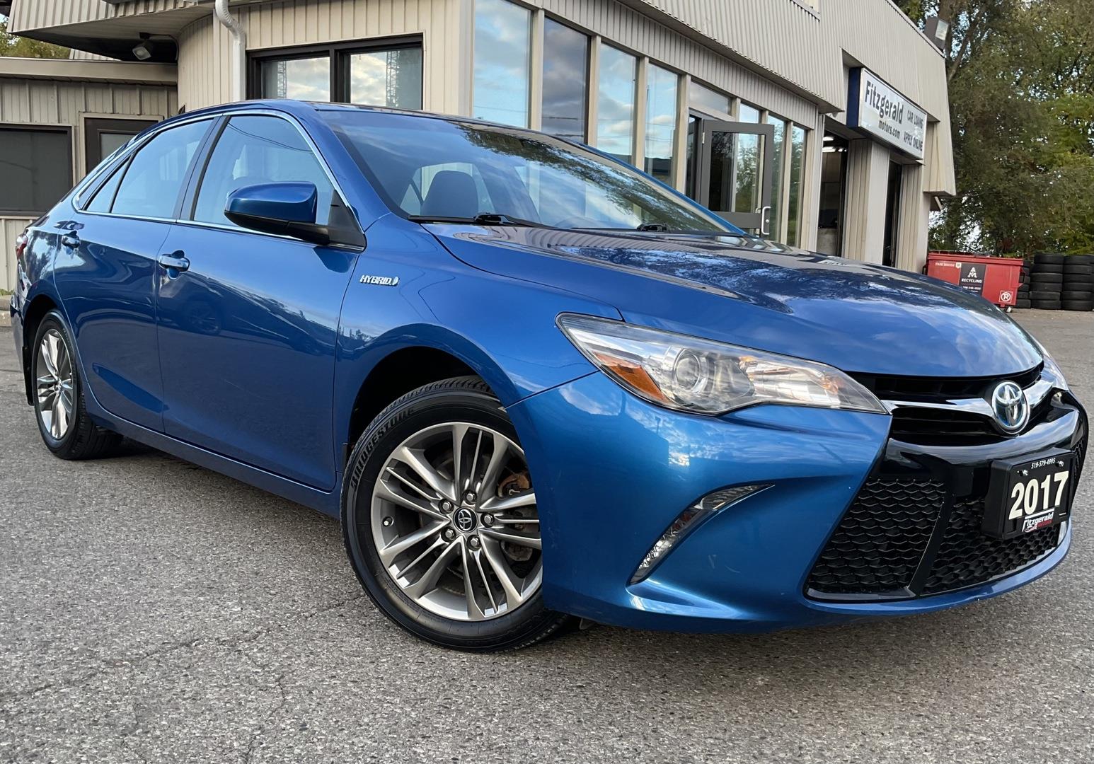 2017 Toyota Camry Hybrid