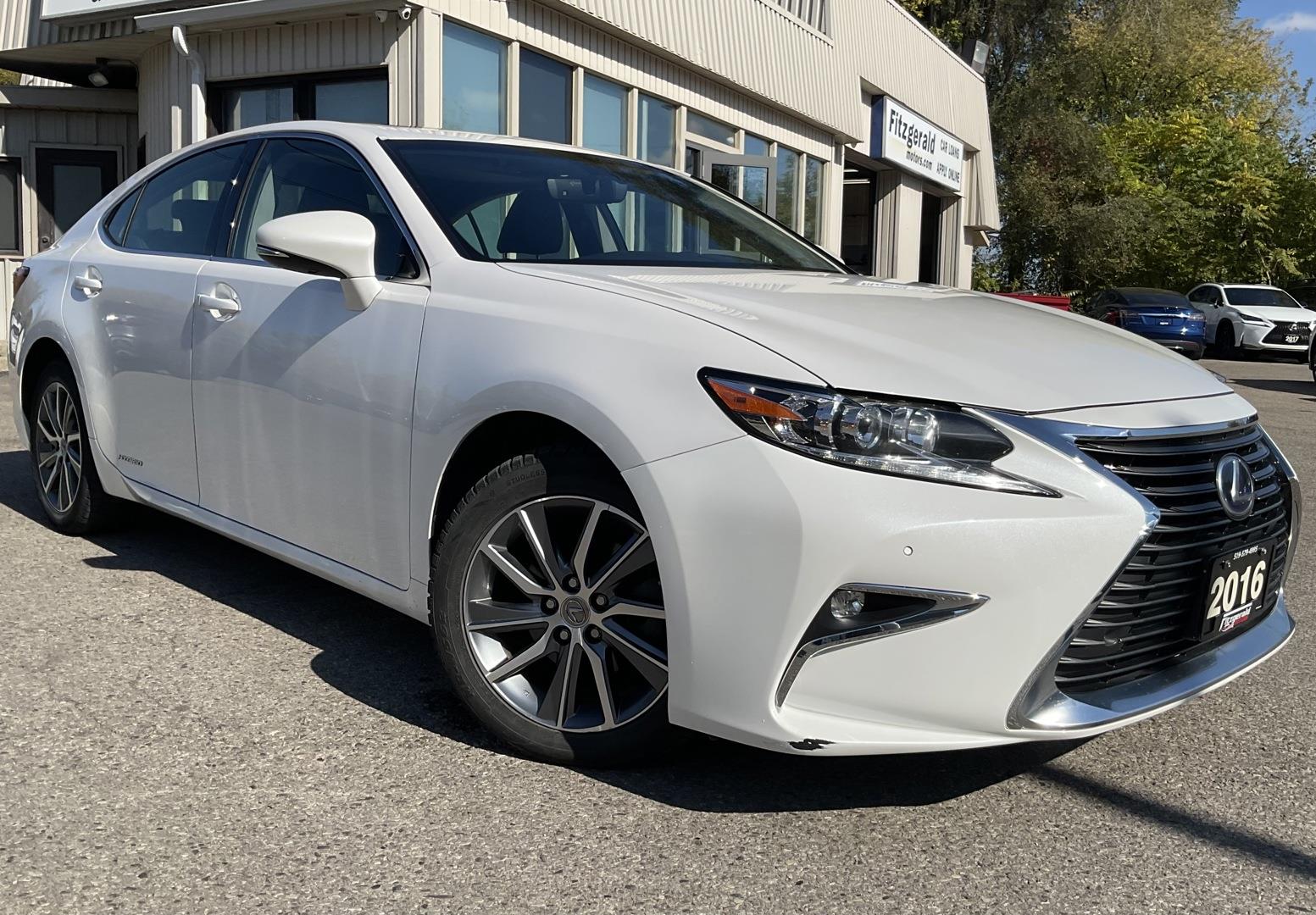 2016 Lexus ES 300h