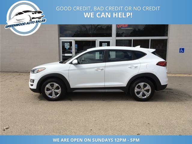2019 Hyundai Tucson Essential w/Safety Package (Stk: 19-21078) in Greenwood - Image 1 of 17