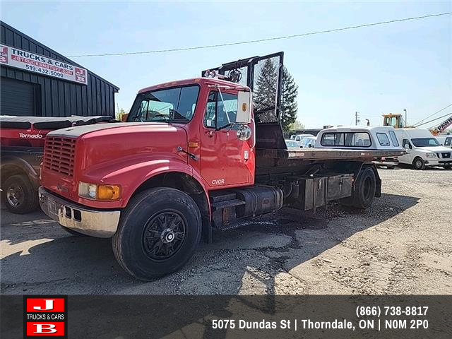 1997 International 4900  (Stk: 7630) in Thordale - Image 1 of 11