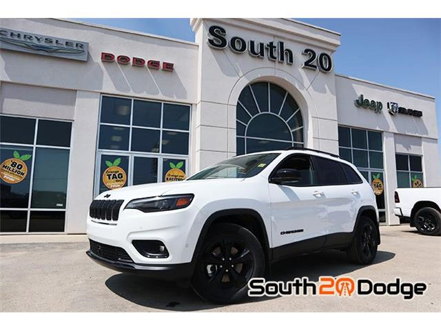 2023 Jeep Cherokee Altitude (Stk: 23240) in Humboldt - Image 1 of 17