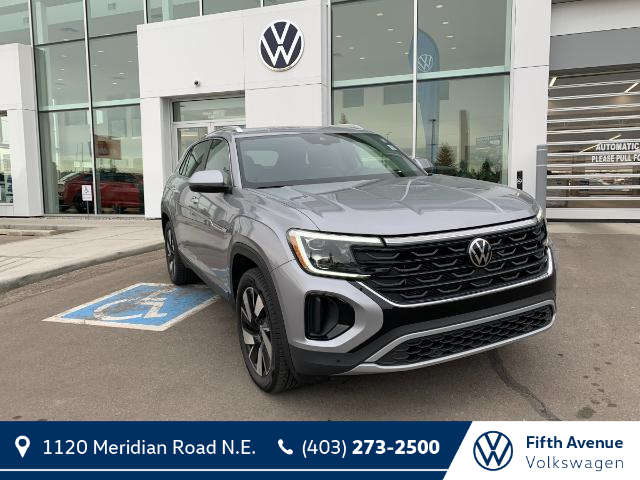 2024 Volkswagen Atlas Cross Sport 2.0 TSI Highline (Stk: 24012) in Calgary - Image 1 of 17