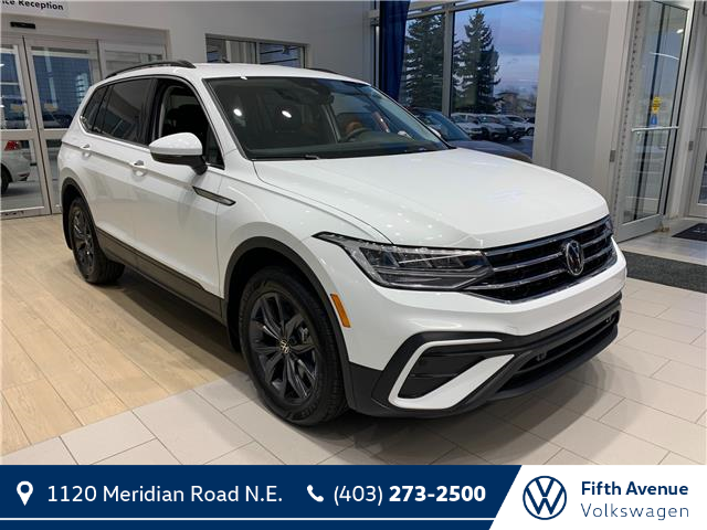 2024 Volkswagen Tiguan Comfortline (Stk: 24018) in Calgary - Image 1 of 14