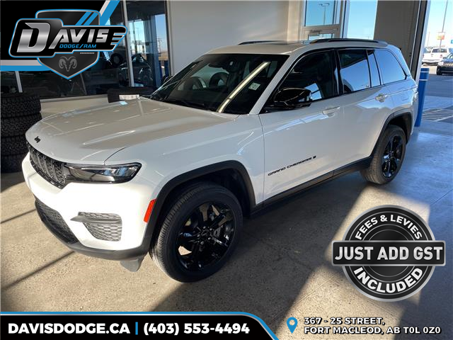2024 Jeep Grand Cherokee Laredo (Stk: 24349) in Fort Macleod - Image 1 of 25