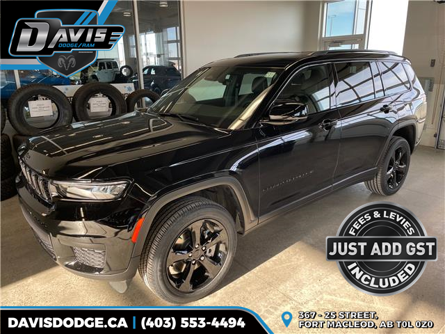 2025 Jeep Grand Cherokee L Laredo (Stk: 24875) in Fort Macleod - Image 1 of 25