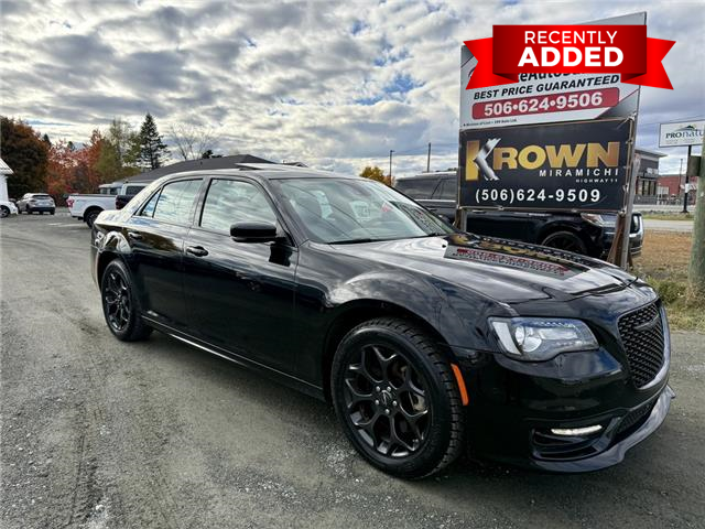 2023 Chrysler 300 Touring-L (Stk: 2c3cca) in Miramichi - Image 1 of 39