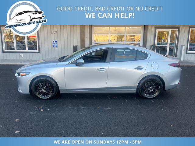 2019 Mazda Mazda3 GS (Stk: 19-12781) in Greenwood - Image 1 of 17