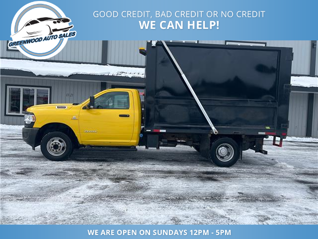 2021 RAM 3500 Chassis Tradesman/SLT (Stk: 21-577754) in Greenwood - Image 1 of 17