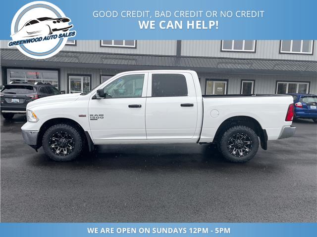 2023 RAM 1500 Classic SLT (Stk: 23-581222) in Greenwood - Image 1 of 17