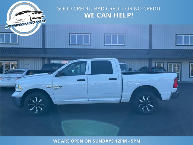 2022 RAM 1500 Classic SLT (Stk: 22-247928) in Greenwood - Image 1 of 22