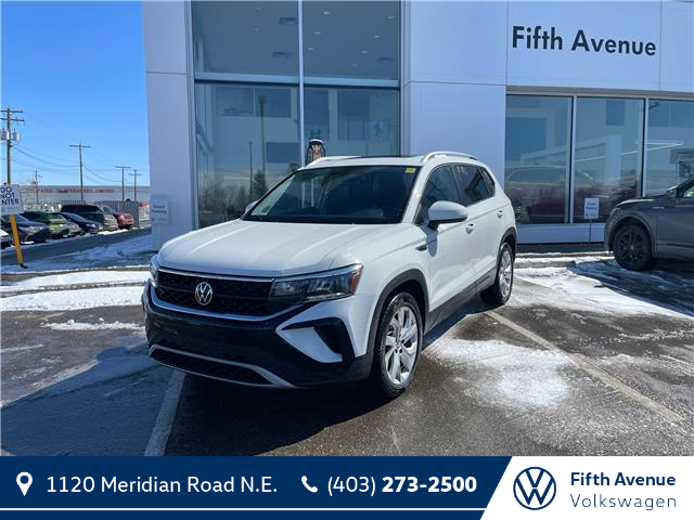 2022 Volkswagen Taos Comfortline (Stk: 25099A) in Calgary - Image 1 of 15