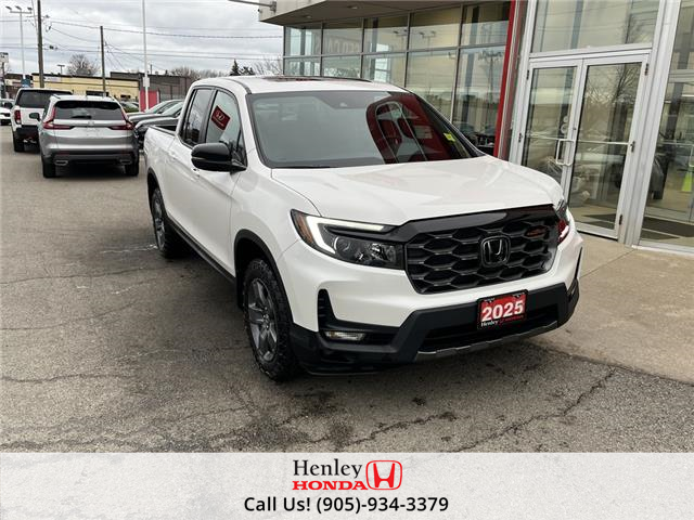 2025 Honda Ridgeline TrailSport AWD (Stk: H21991A) in St. Catharines - Image 1 of 22