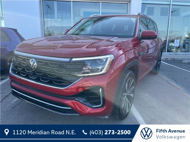 2024 Volkswagen Atlas 2.0 TSI Execline (Stk: 25102B) in Calgary - Image 1 of 15