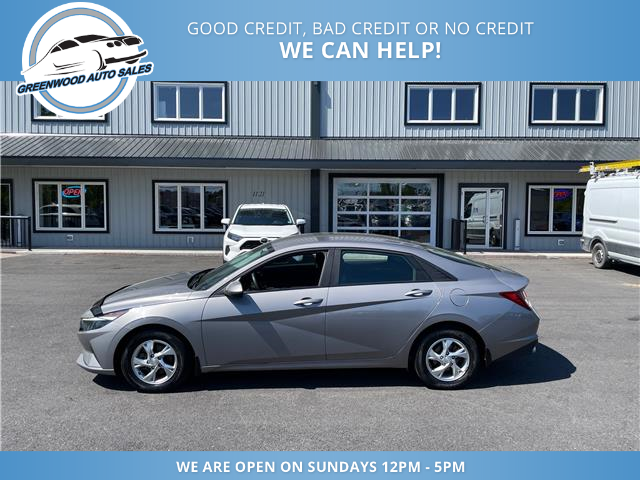 2023 Hyundai Elantra Preferred (Stk: 23-527506) in Greenwood - Image 1 of 20