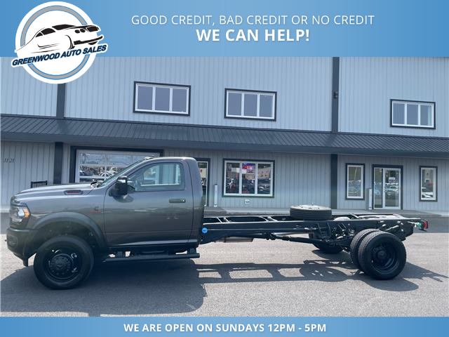 2024 RAM 5500 Chassis Tradesman/SLT (Stk: 24-347928) in Greenwood - Image 1 of 16
