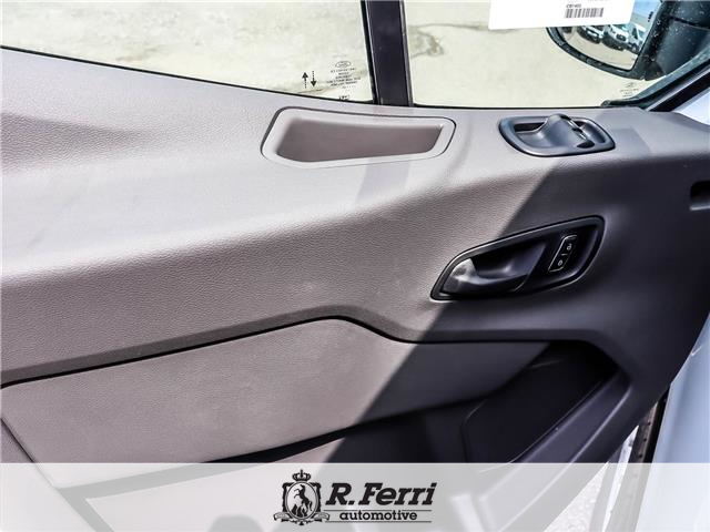 2025 Ford Transit-150 Cargo Base (Stk: S0386) in Woodbridge - Image 5 of 22