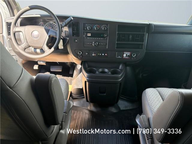 2025 GMC Savana 2500 Work Van (Stk: W74176) in Westlock - Image 10 of 18