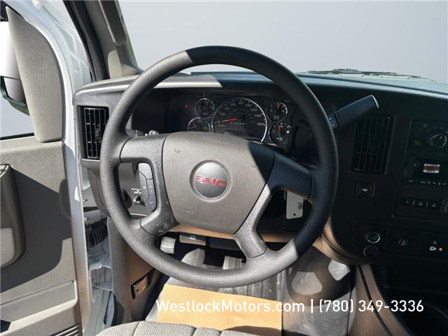 2025 GMC Savana 2500 Work Van (Stk: W74176) in Westlock - Image 12 of 18