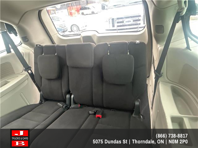 2015 Dodge Grand Caravan SE/SXT (Stk: 9202) in Thordale - Image 5 of 6