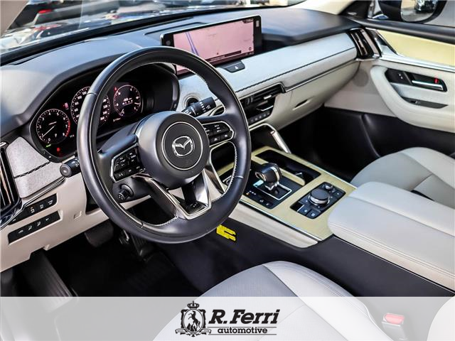 2024 Mazda CX-90 MHEV Signature (Stk: U13406A) in Woodbridge - Image 7 of 33