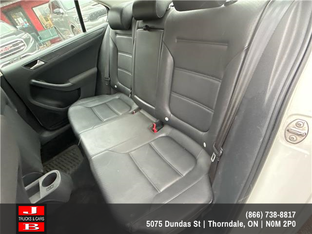 2012 Volkswagen Jetta 2.0L Trendline+ (Stk: 9195) in Thordale - Image 4 of 4