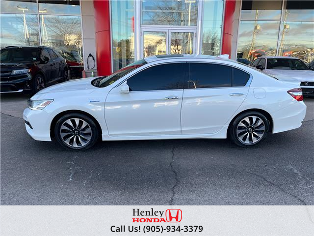 2017 Honda Accord Hybrid Touring (Stk: H22501B) in St. Catharines - Image 6 of 22