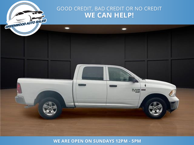 2023 RAM 1500 Classic SLT (Stk: 23-627742) in Greenwood - Image 5 of 17