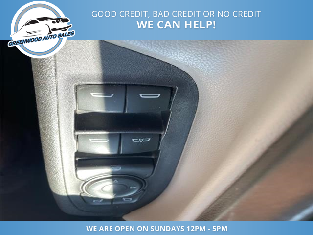 2022 Chevrolet Equinox LS (Stk: 22-133410) in Greenwood - Image 10 of 22