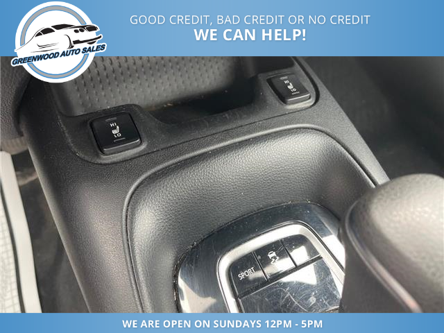 2022 Toyota Corolla SE (Stk: 22-100902) in Greenwood - Image 10 of 19