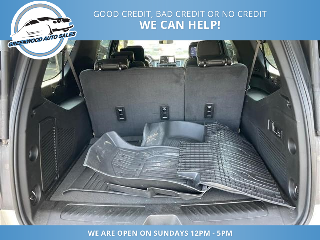 2021 GMC Yukon XL SLT (Stk: 21-447881) in Greenwood - Image 14 of 25