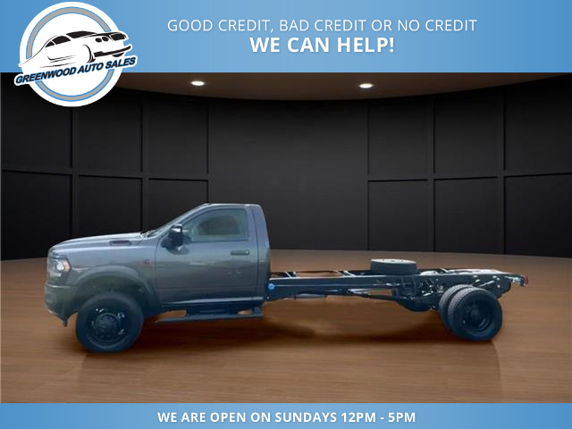 2024 RAM 5500 Chassis Tradesman/SLT (Stk: 24-347928) in Greenwood - Image 1 of 16